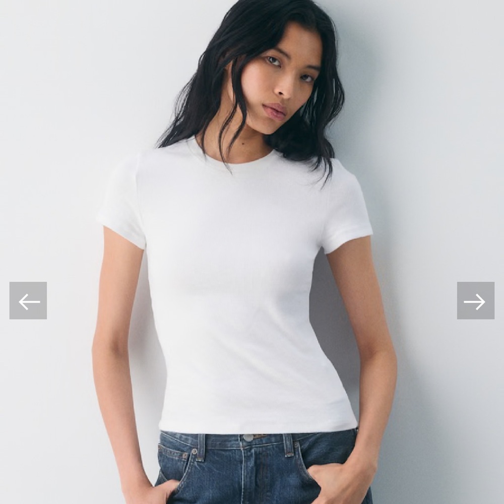 Aritzia TNA Homestretch White cropped tee size Large